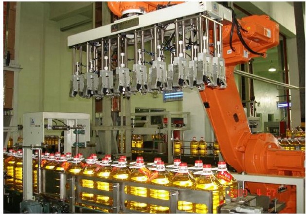 自動食用油裝箱機